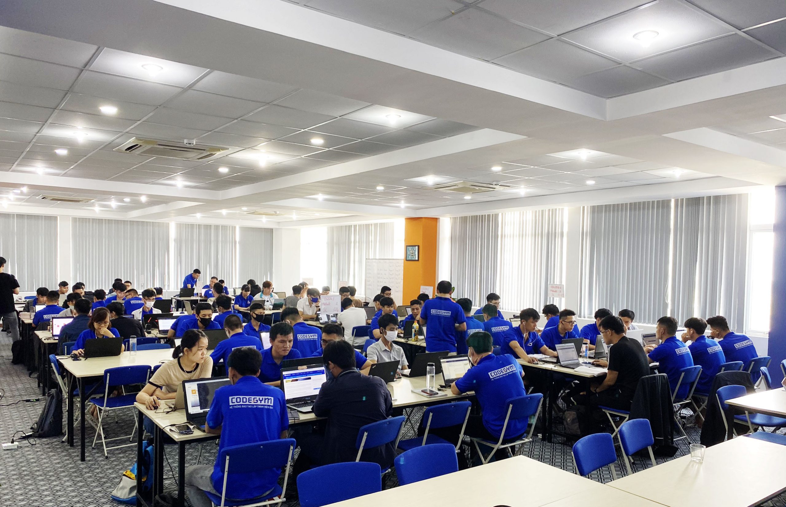 toàn cảnh học viên khóa lập trình Java