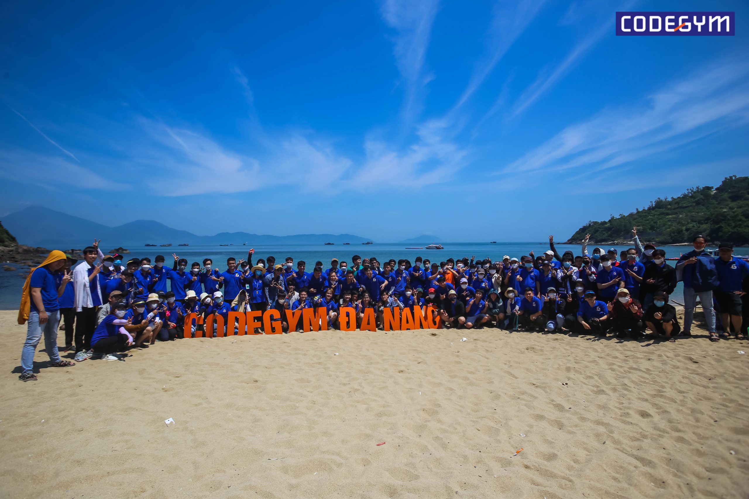 Hoạt động teambuilding