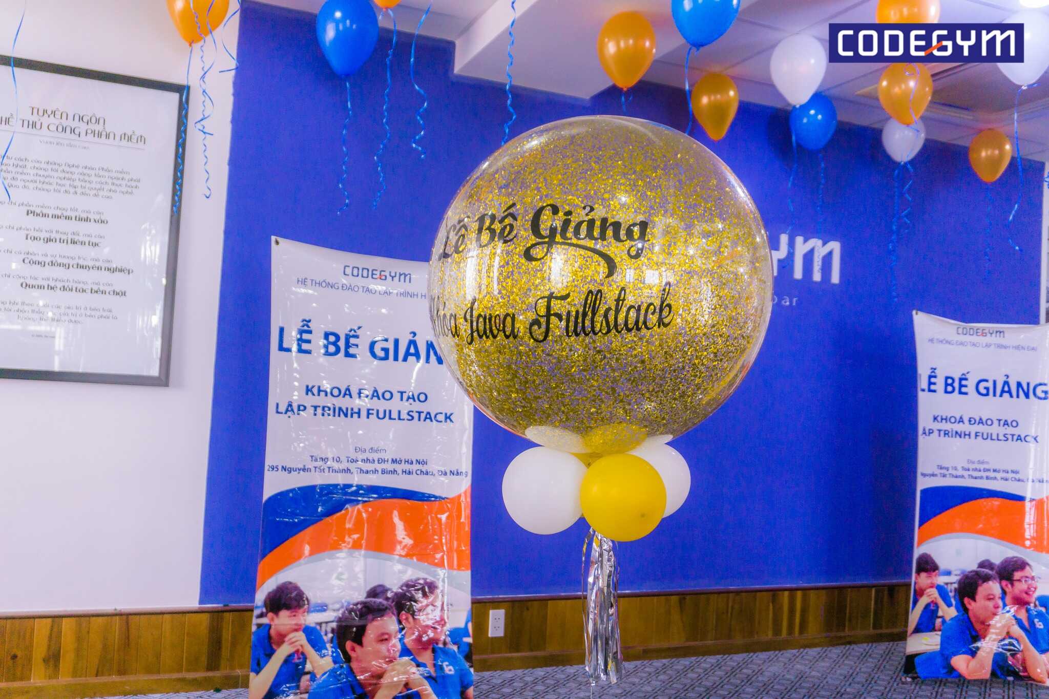 Tốt nghiệp khóa học lập trình web