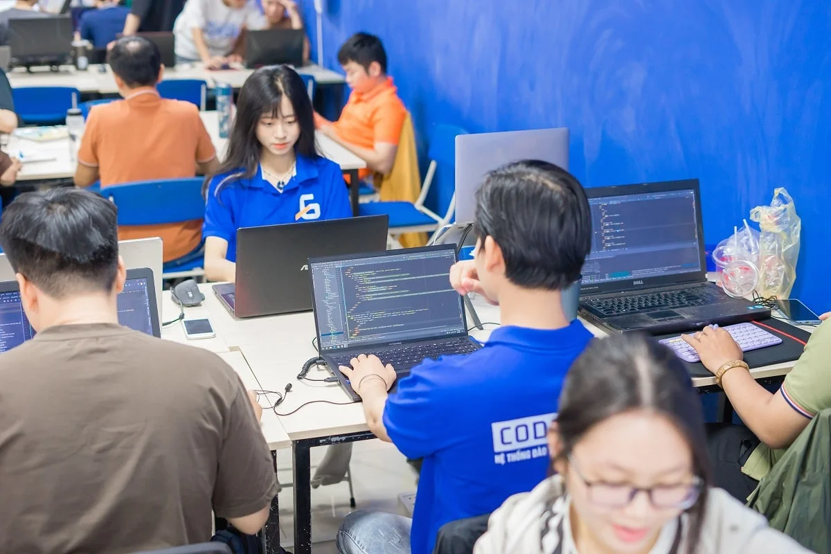Mô hình đào tạo Coding Bootcamp